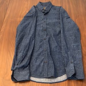 Zara Men casual button down size small.